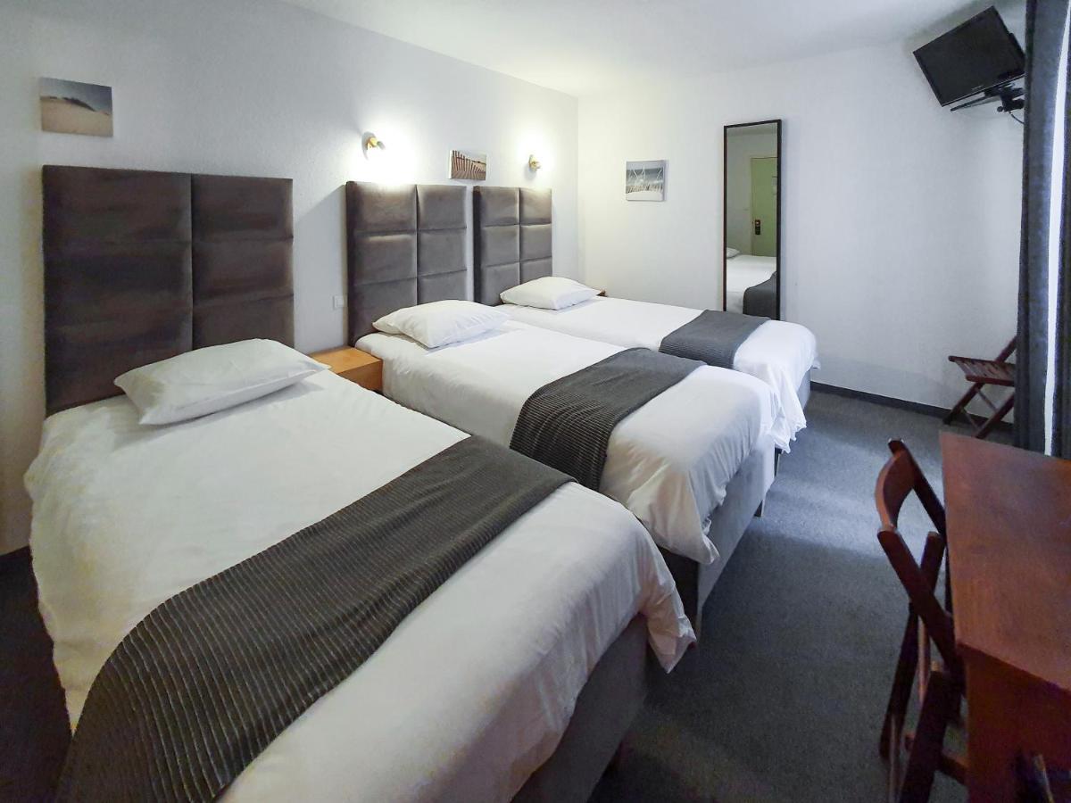 Hotel Les Tilleuls De Pareloup A Salles-Curan エクステリア 写真